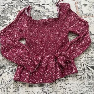 Long sleeve top, never worn